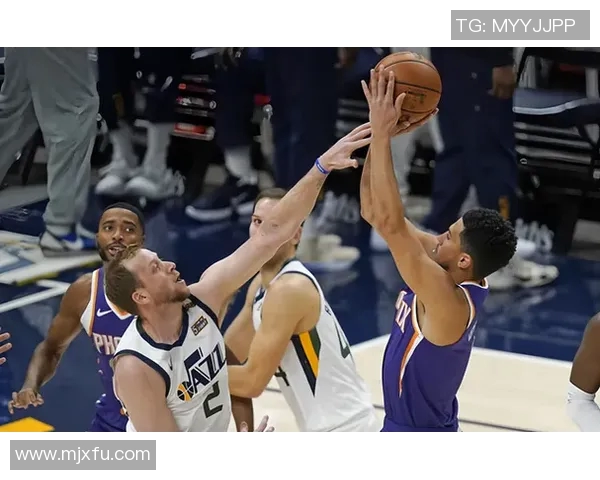 快船轻松击败黄蜂，利拉德砍下40+5，展现无敌风采